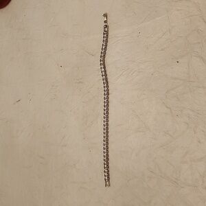 Diamond stimulant tennis bracelet